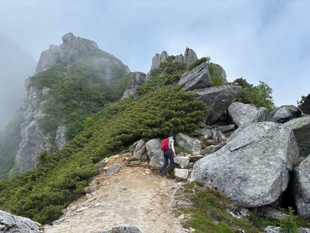 【SALE 9/3まで30,500→28,000円】 駒ヶ岳2018-24 6年 甲斐駒ヶ岳】きつかった！黒戸尾根日帰りピストン | yamaiko – やまいこ