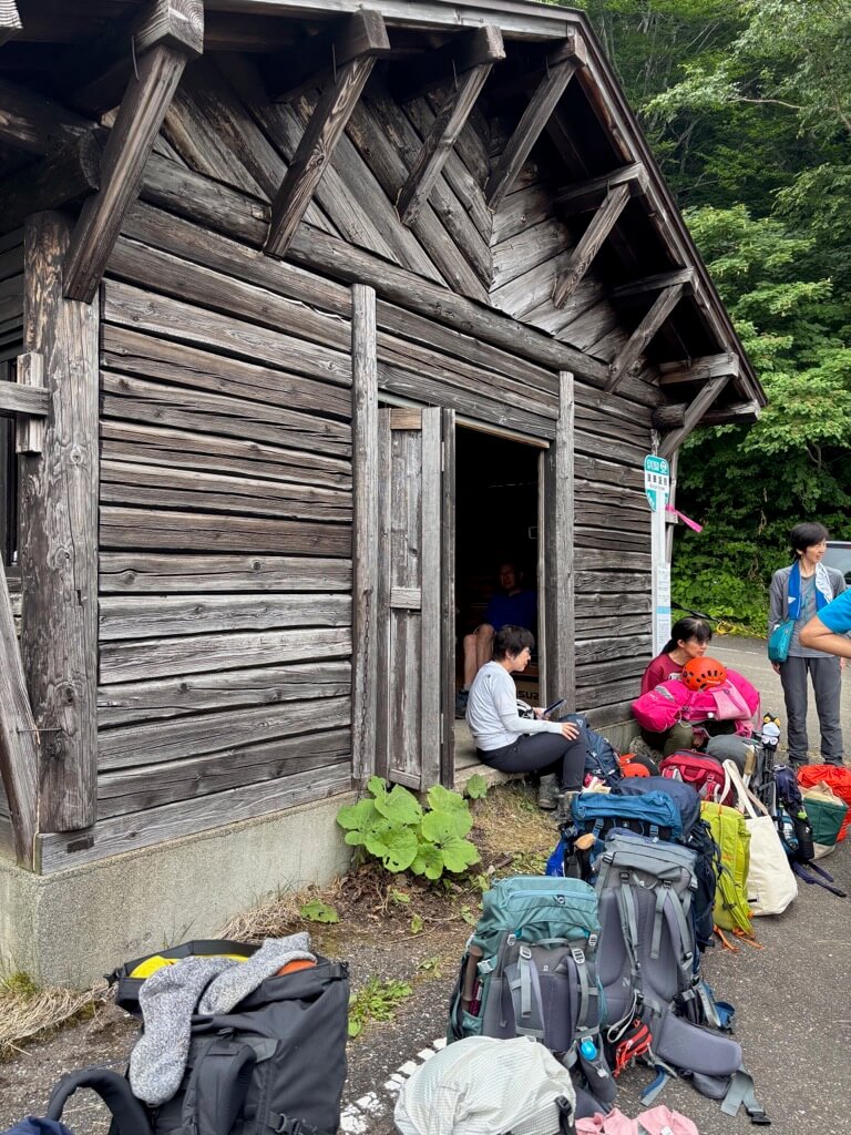 蓮華温泉 バス停