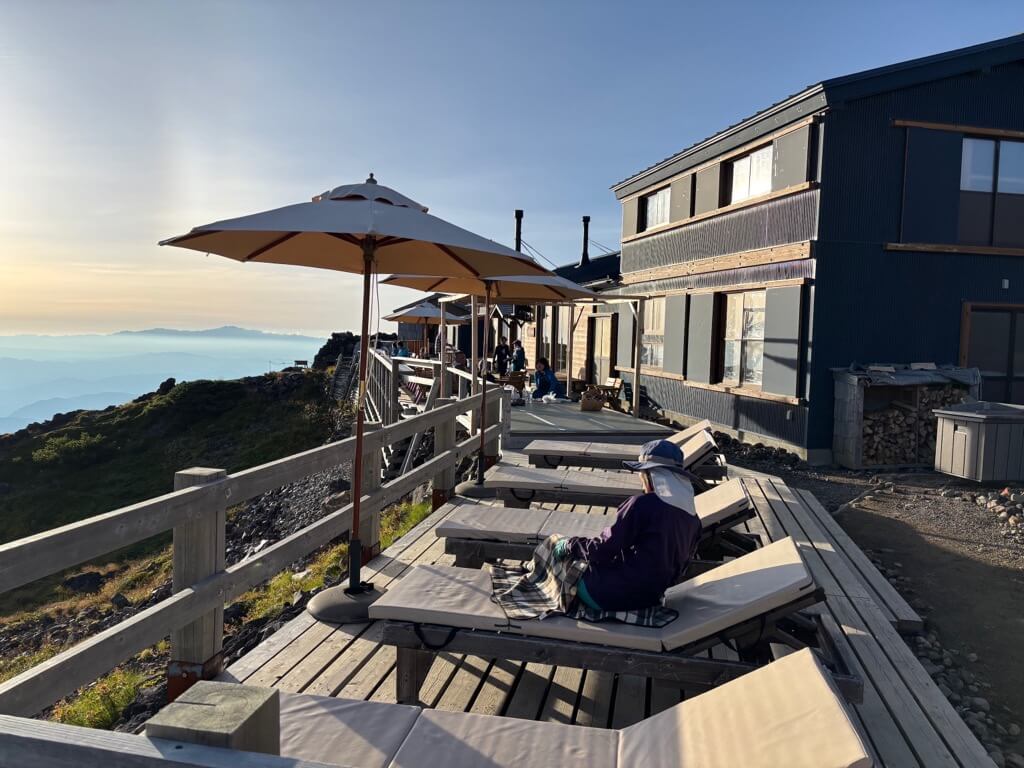 五ノ池小屋 テラス