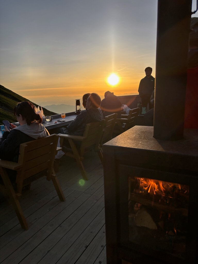 五ノ池小屋 テラス