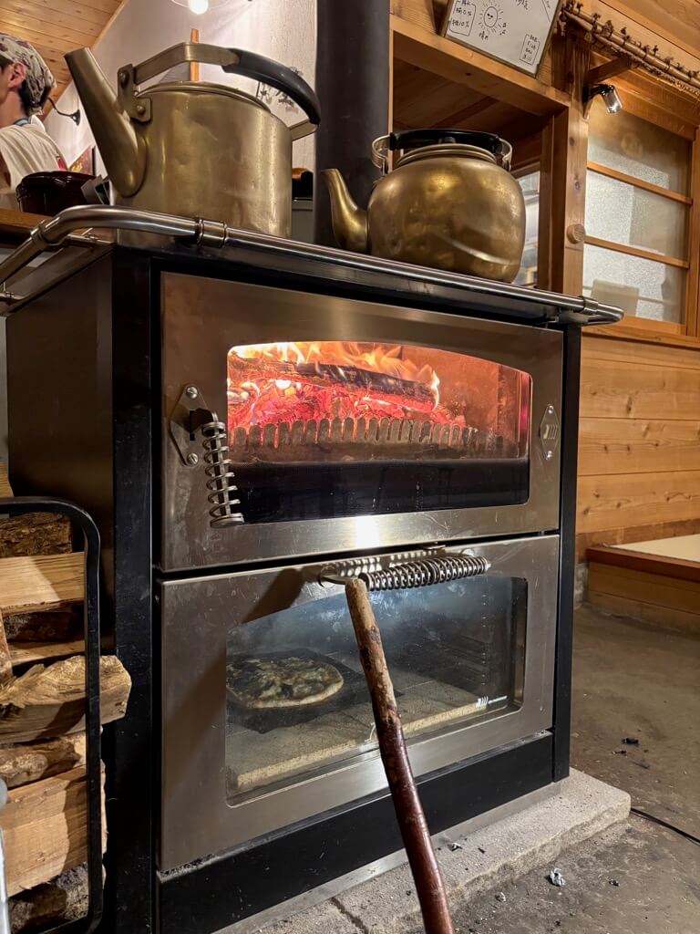 五ノ池小屋 ピザ