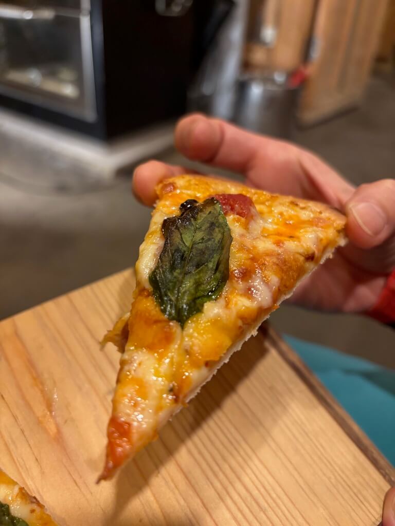 五ノ池小屋 ピザ