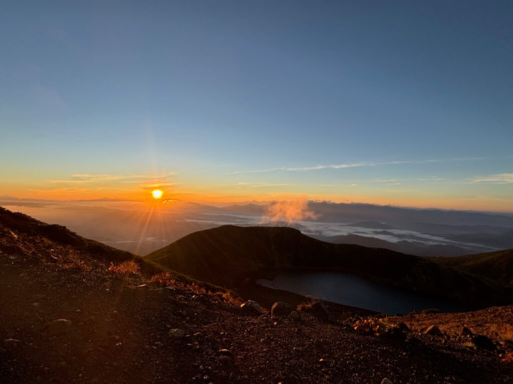 五ノ池小屋の朝