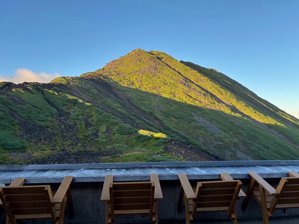 五ノ池小屋の朝