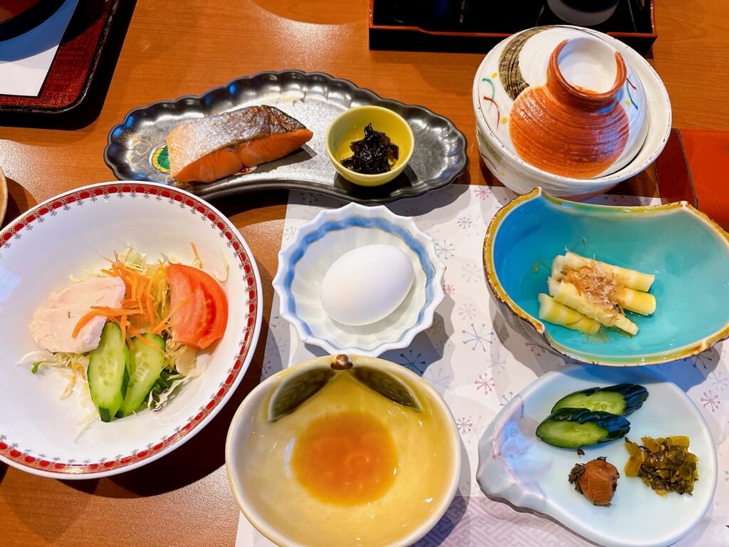 白布温泉東屋の朝ごはん